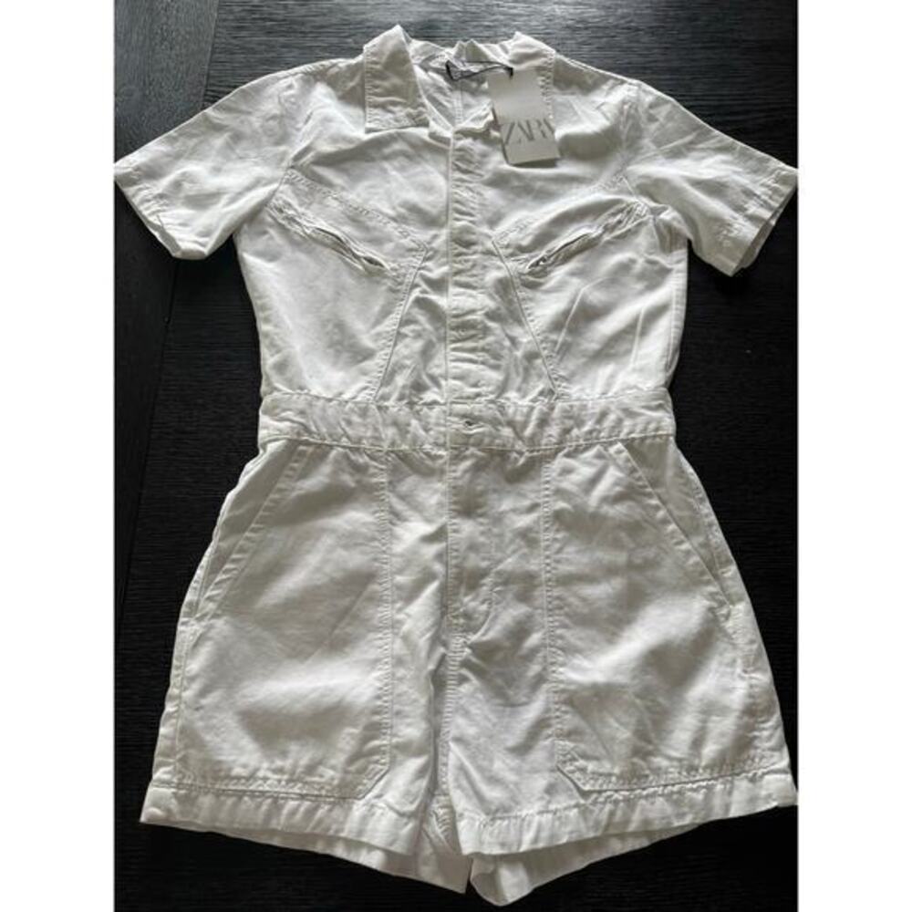 Zara short Romper white size small nwt